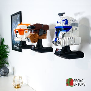 Gecko Bricks Wall Mount For Lego Helmet Collection - Uses Single Wall Fixing - 3D printed