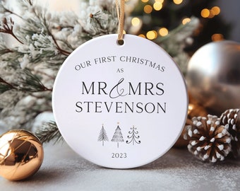 Mr und Mrs Bauble, erste Weihnachten verheiratet, zuerst als mr mr, verheiratet Ornament, Mr und Mrs Andenken, Weihnachtshochzeit, erstes Weihnachtsgeschenk