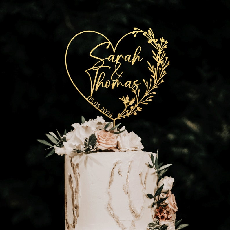Topper de gâteau dor avec coeur, topper de gâteau de coeur, toppers de gâteau de mariage, topper de gâteau de mariage, topper de gâteau de M. MRs, topper de gâteau rustique et personnalisé Gold