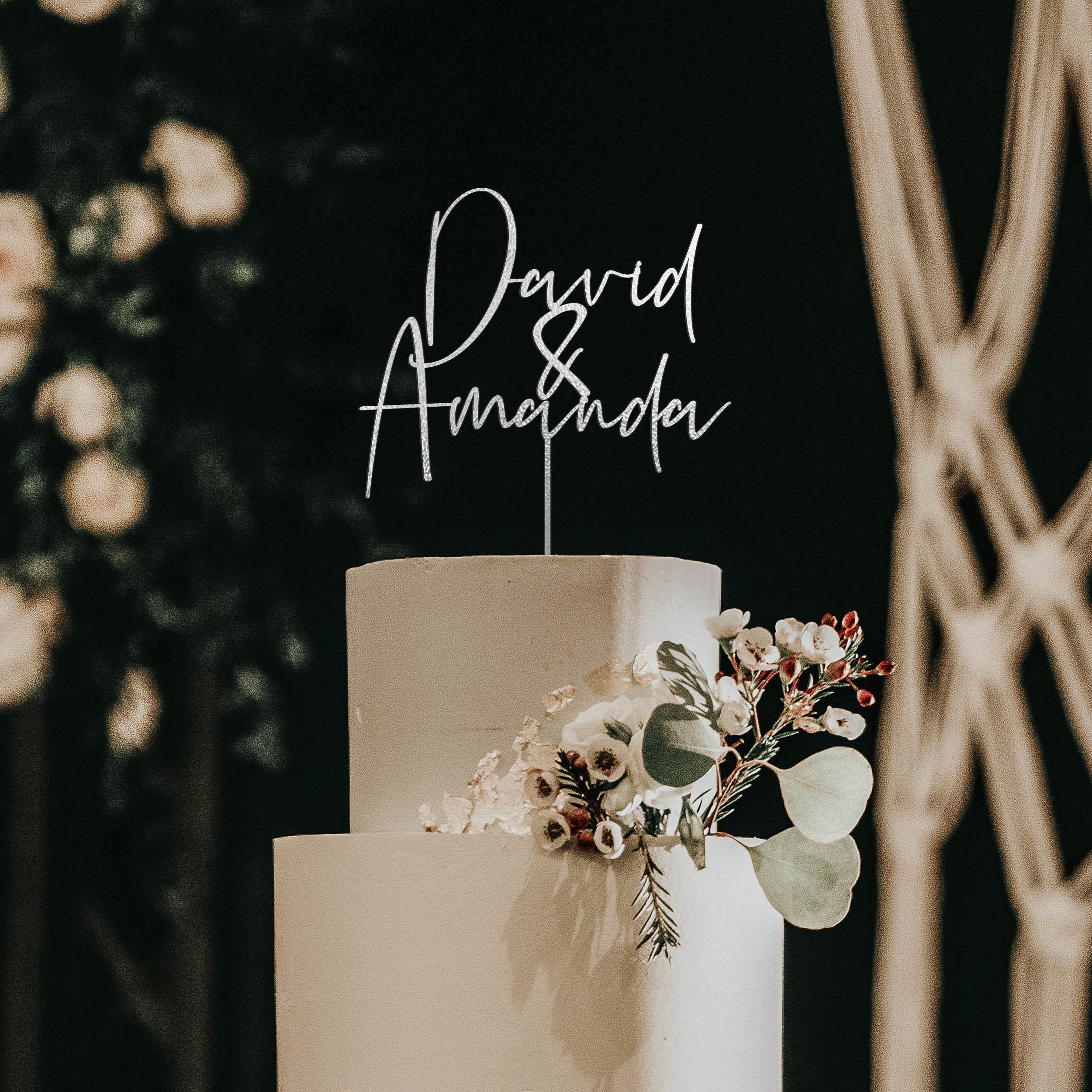 1.100 Decorazione Per Torta Nuziale Illustrazioni stock, grafiche