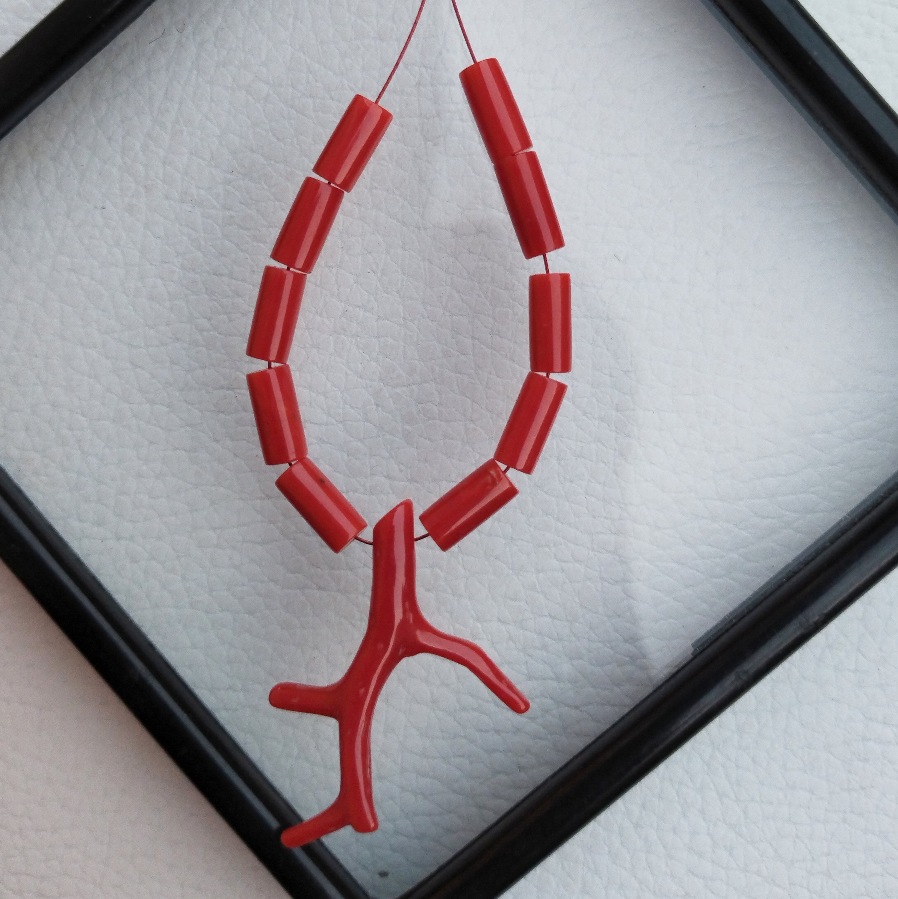 Perles De Corail Rouge Anciennes - Forme Tube - Taille 10/18mm - 45 Carats - Neuf