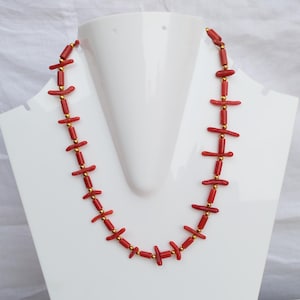 Coral Necklace, Red Coral Necklace, Beaded Necklace, Summerwear Necklace, Coral Stick Necklace, Raw Coral Necklace Women Wear Coral A870