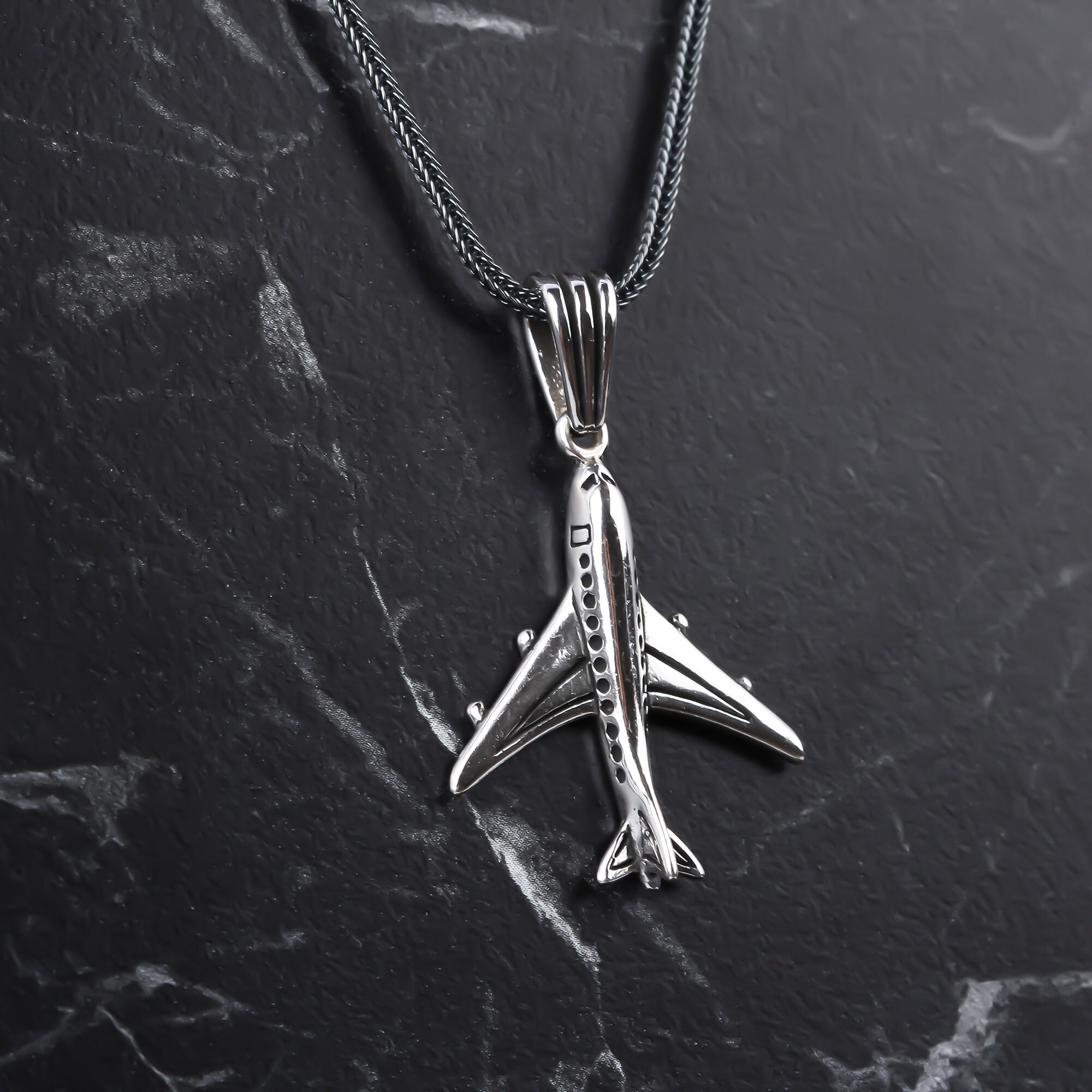 Collana con ciondolo a forma di aeroplano, acciaio inossidabile