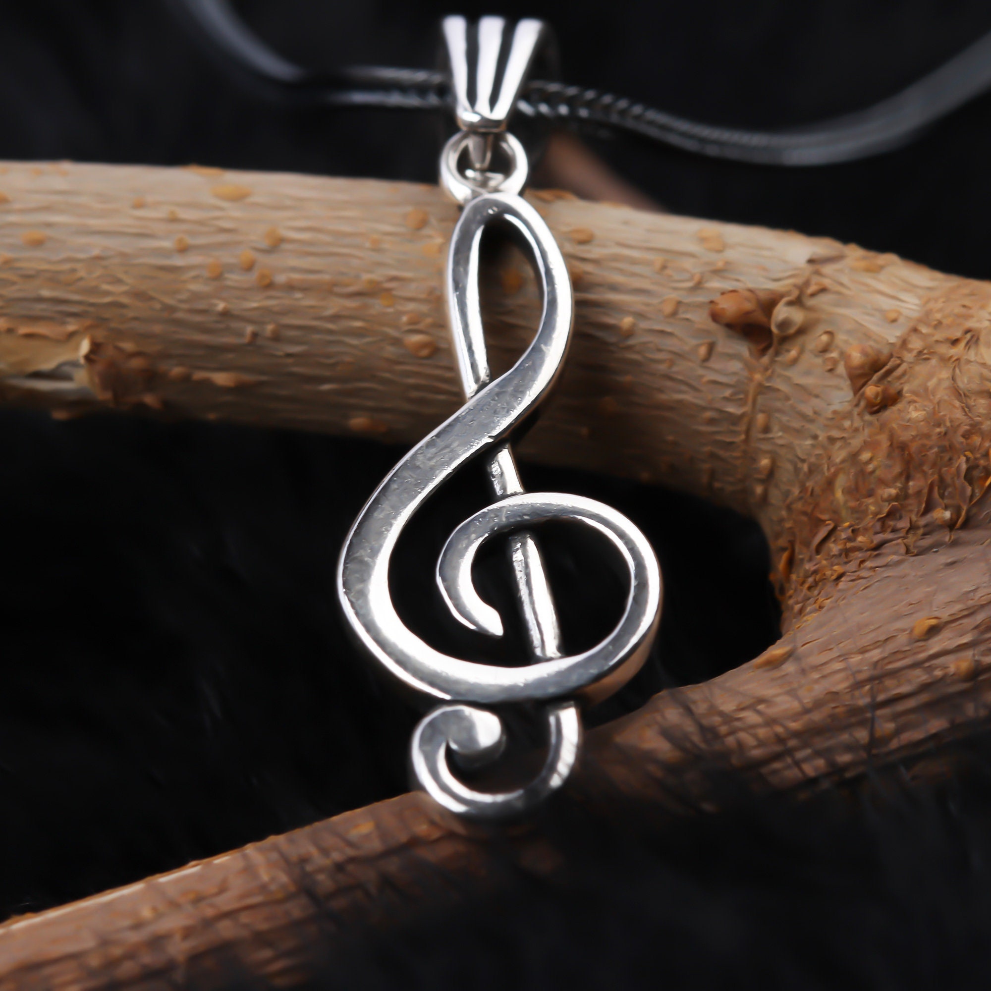 Collana rosario in argento 925 rodiato con grani di corallo rosso mm 4
