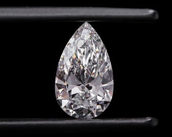 IGI Certified Pear Cut Lab Grown Diamond: 1.0-6.0 CT, VVS2 Clarity
