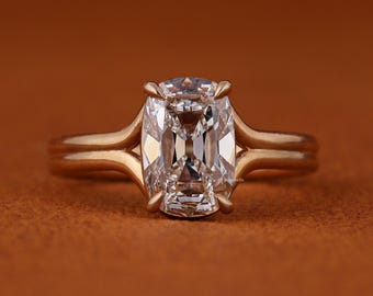 Floating Split Shank Old Mine Cut Elongated Cushion Lab Diamond Engagement Ring 18k Yellow Gold Half Bezel Antique Dual Shank Ring For Women