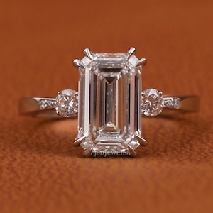 Emerald Cut Diamond Engagement Ring, 2.50 CT Emerald Cut Lab Grown Diamond Ring, Wedding Ring for Women Anniversary Gift, Ring for Her