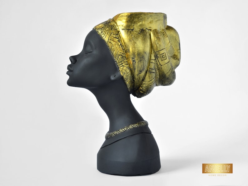 Bust Flower Vase, Mayra Face Planter
