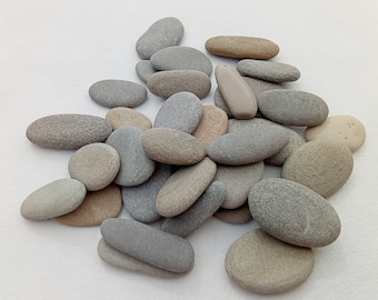 Elongated Flat Pebbles Art Supply. 24-35 mm (1-1.3") Natural Flat Oblong Sea Stones Sticks DIY Craft  Art Supply 50 pcs