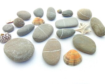 願い石 願いを叶える石。縞模様の石。28～66 mm (1.1インチ～2.59インチ