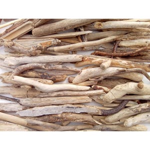 Driftwood sticks. Craft supply. Beach home decor. Medium size beach wood. 120-180 mm (4.72&quot; - 7.08&quot;) 50+ pcs. Lot. Bulk.