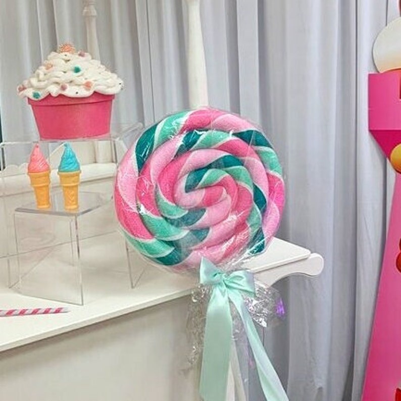 Giant fake lollipop Candy land prop / Lollipop props / Candy shop prop / Candyland Decoration / Party decor / Candy props Giant lolly Hot pink,mint,aqua