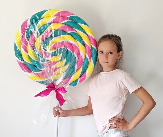Giant Lollipop Prop / Fake Giant Lollipop / Candyland Party Decoration / candy Shop Decoration Swirled Lollipop Cosplay Props Giant Sweets -  UK