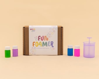 Fun Foamer Kit - Turn a small splash of liquid into a mountain of colourful foam!
