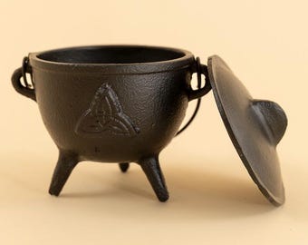 Cast Iron Triquetra Cauldron - perfect for potion play