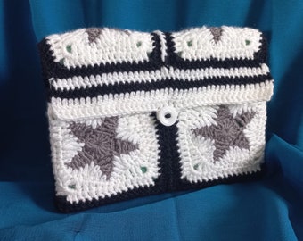 Handgestrickte Sternbuchhülle, gehäkelte Buchhülle