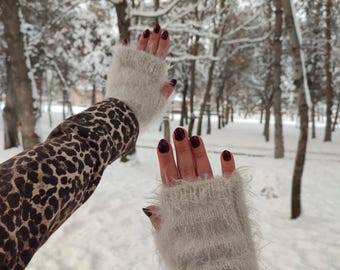 Hand-Knit Furyy Fingerless Gloves, Warm Winter Accessory