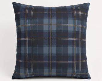 Tartan Plaid Pillow Cover 18" or 20" – Blue and White | Frost Check - Durazza
