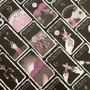 Tarotdeck: Moon Manifesting Tarot door Kyra Howearth. Kaartspel met 82 kaarten, gids, doos. afbeelding 2