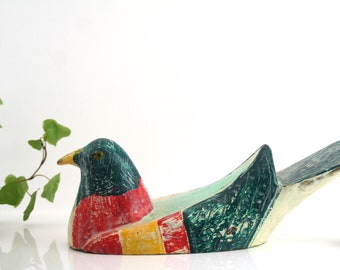 手彫りのチーク材の鳥の彫刻 - ヴィンテージの素朴な木製の鳩の像