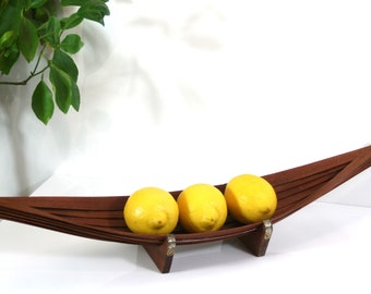 1970年代のヴィンテージチーク材カヌーボウル – 彫刻的なミッドセンチュリーのセンターピース