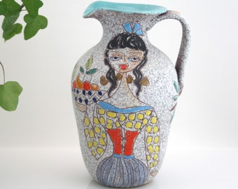 フラテッリ・ファンチウラッチの花瓶 – 比喩的なモチーフをあしらったイタリアのミッドセンチュリー陶器