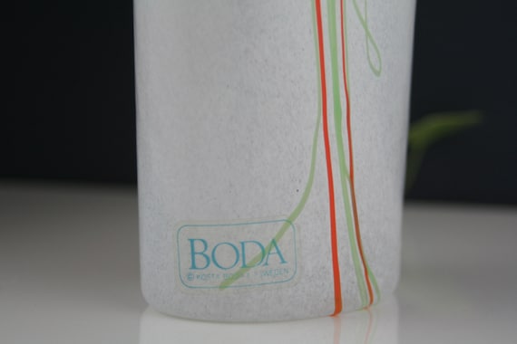 Kosta Boda 花瓶 – Bertil Vallien 作のレインボー シリーズ