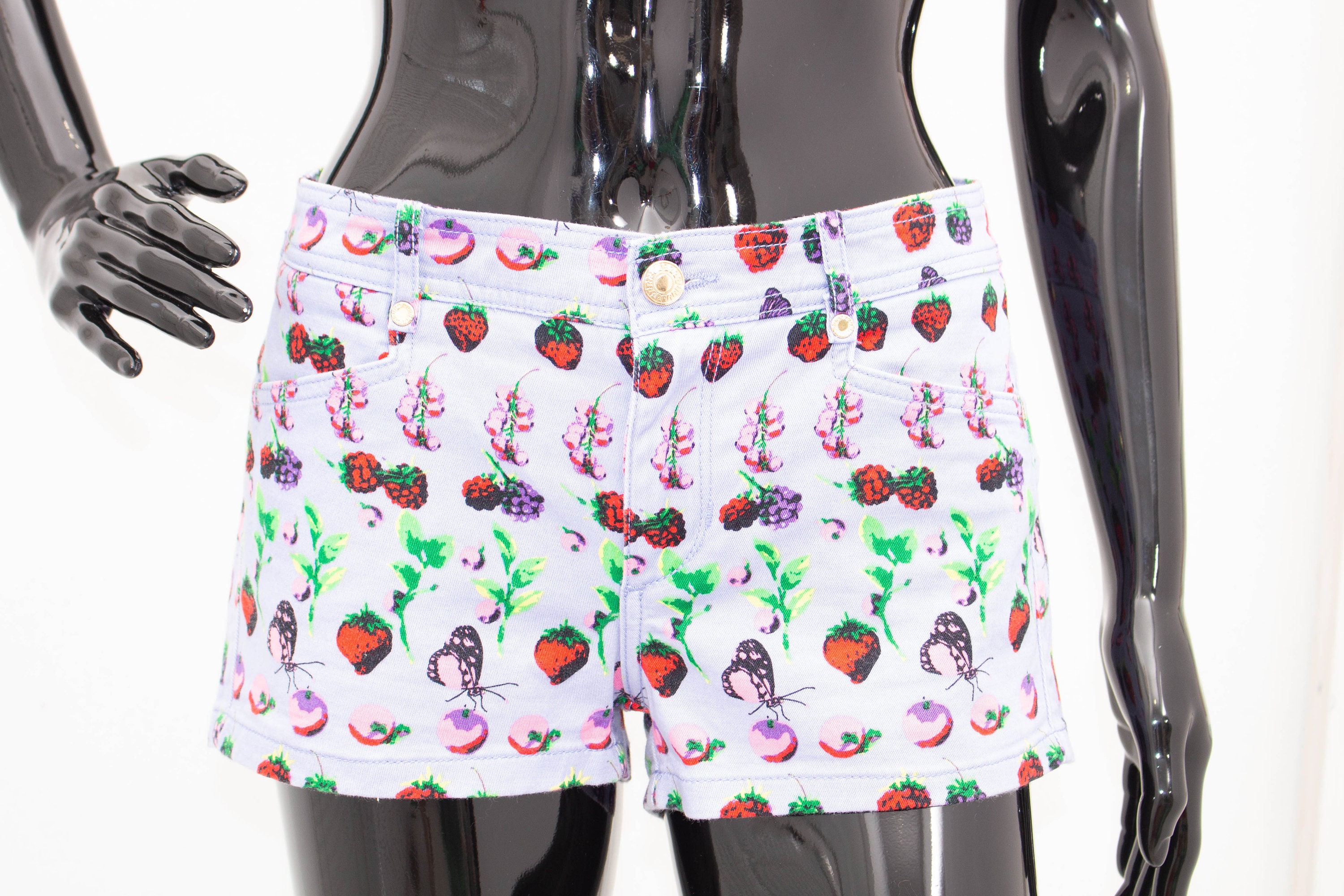 パンツ VERSACE Women Shorts  Burmudas 1009844 1A06838 1LD60 Purple il_1080xN.5094401252_c88a.jpg