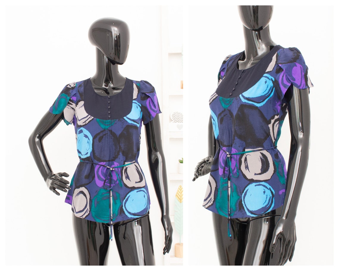 ARMANI EXCHANGE Silk Blouse Blue Purple Abstract Polka Dot Frilled Tie Waisted Vintage Summer Designer Shirt S, photo 2 of 5
