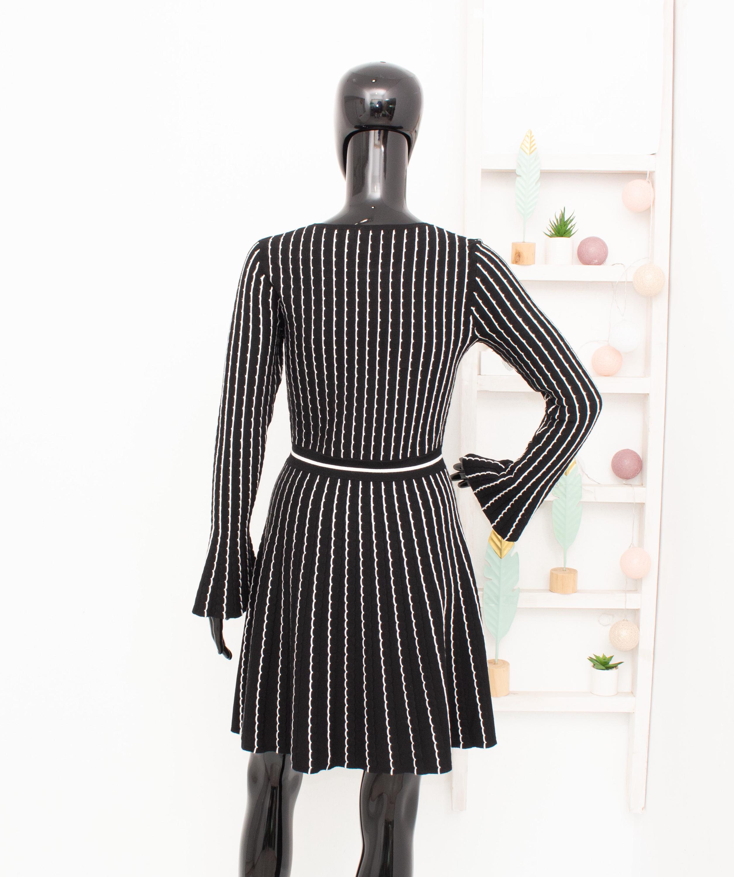 karen millen black and white knitted dress Bodycon Karen Millen Black White Midi Knit Dress XS Stunning SEXY