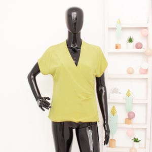 Blusa de seda Ottod'Ame verde Zenzero, manga curta, estilo envelope, em crepe, tamanho 40 (UK 14 L).
