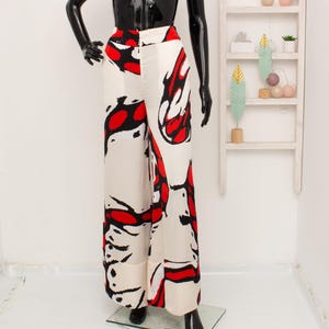 By MALENE BIRGER Broek Satijn Beige Rood Zwart Abstracte Wijde Pijpen Licht Lente Zomer Art Palazzo 36