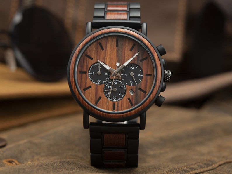 Reloj para hombre, reloj de madera, reloj personalizado, reloj grabado, reloj de madera, reloj de padrinos, regalo para padrinos, regalo para papá, regalos de hombre imagen 1