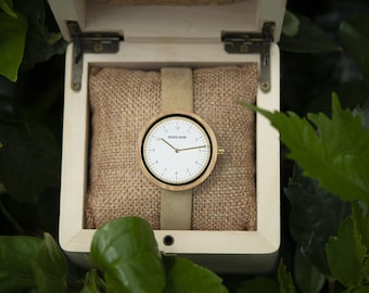 Reloj grabado / Relojes de madera para mujer / Regalo de cumpleaños para novia, regalo de aniversario para esposa, regalo de mejor amiga, regalo de novia, presente