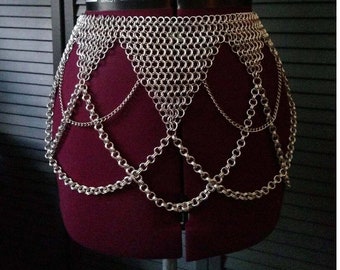 Middeleeuwse Aluminium Chainmail Riem Lichtgewicht Mini Rok Handgemaakte Renaissance Eerlijke Buikdans Kostuum voor Vrouwen Party Outfit Taille Armor