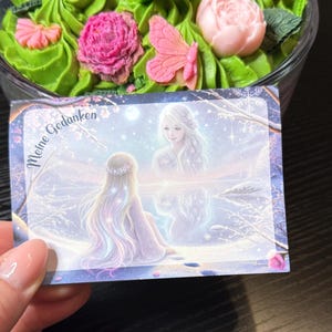 Haftnotizblock A7 „Meine Gedanken“ – 50 Blatt | Kirschblüten, Mond & Mädchen am See | 110 g/m Papier | PinkBudget