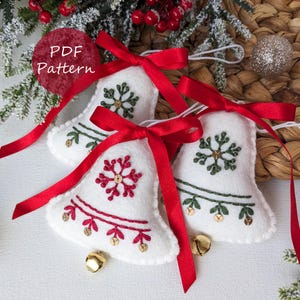 Vilten belletje kerstornament - handborduurwerk pdf-patroon met videotutorial