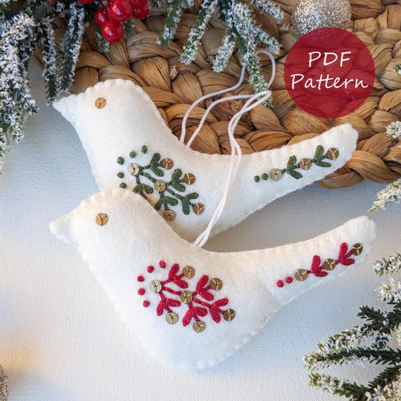 【オーダー停止中】クリスマスモチーフ(オーダー受付ページ) フェルトの鳥のクリスマスオーナメント：手刺繍のPDFパターンとビデオ