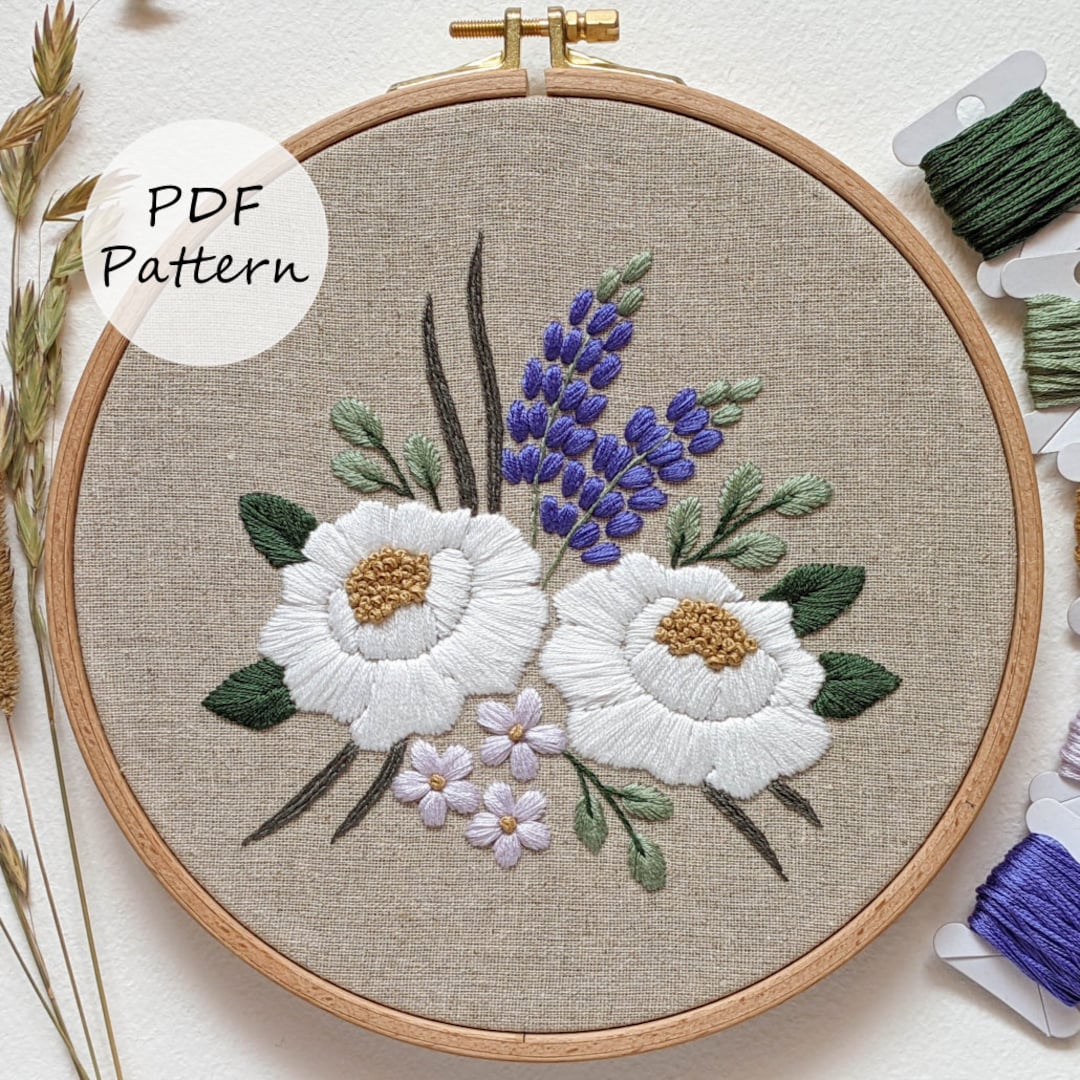 UND FLOWER RAISED EMBROIDERY TOPグリーン UND FLOWER RAISED EMBROIDERY TOPグリーン