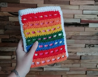 Crochet pattern rainbow booksleeve