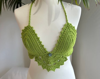 Grünes Mandala-Häkel-Bralette-Crop-Top mit verstellbarem Raffhalter, Anhänger und Perlenverzierungen