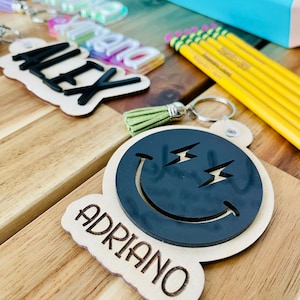 Personalized backpack tag, Kids nametag, Personalized keychain, Acrylic Keychain, Diaper bag Tag, School Bag Tag, Custom backpack tag