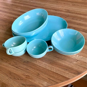 Vintage 1960s Turquoise Melamine Dining Set, 10 Pieces. Mid Century Kitchen Serveware.