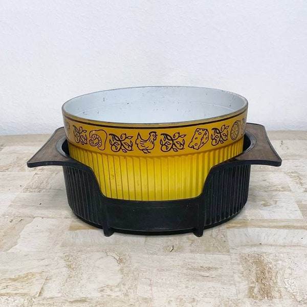 Cocotte vintage Le Soufflee Nordic Ware des années 70. Décoration de cuisine et ustensiles de cuisine rétro !