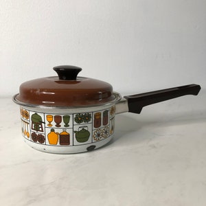 Vintage 1960&#39;s Yugoslavian 1qt Sauce Pot. Adorable MCM Retro Kitchen Pot w/ Flowers and Kitchen Utensils.
