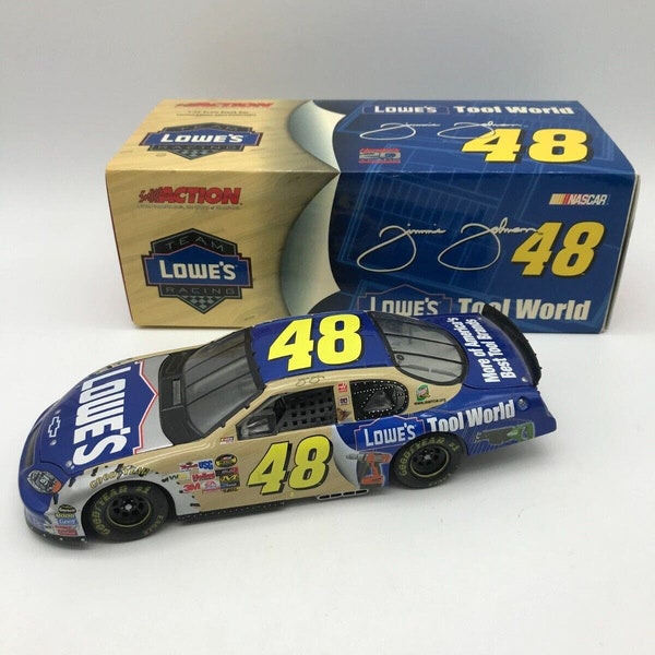 Jimmie Johnson #48 1:24 Scale Diecast Stock Car Limited Edition 2004 Monte Carlo