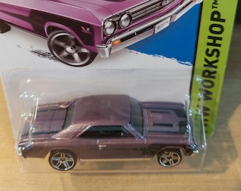 1969 Chevelle SS 396: White ERTL Diecast Model (1/18 Scale) - Etsy