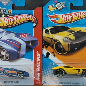Hot Wheels Treasure Hunt 2 Car Lot - Ford Shelby GR-1 Concept and Prototype H-24
