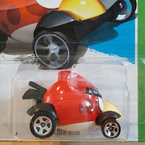 Hot Wheels RED BIRD - &quot;Angry Birds&quot; - NIP