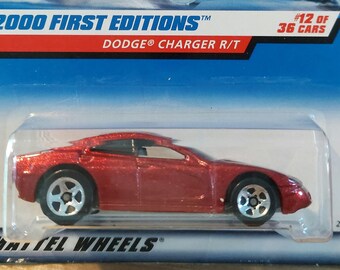 Hot Wheels Vintage DODGE CHARGER R/T - 2000 First Editions - NIP - Red